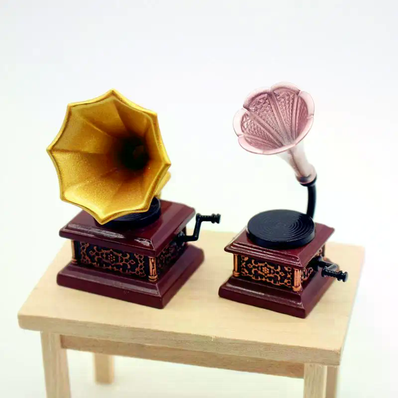 Maison de poupée Vintage phono - Tech Home Accessories avis et prix